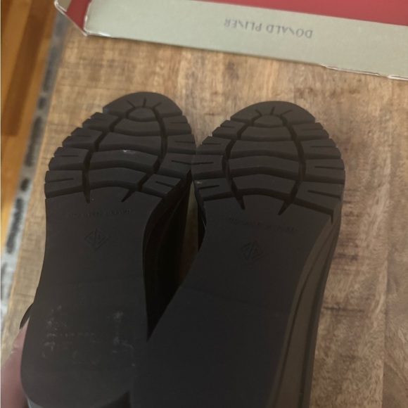 Donald J Pliner Sindie 30 NEW NWT NIB new in box 9.5 wedge Nappa leather boots - Picture 2 of 4